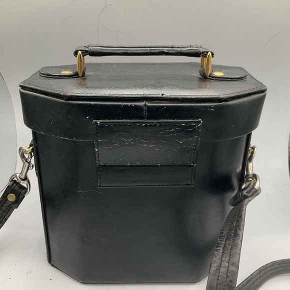 “VINTAGE” Faux Leather Unique Top Handle / Strap Gold Accents Bag. - Picture 5 of 13
